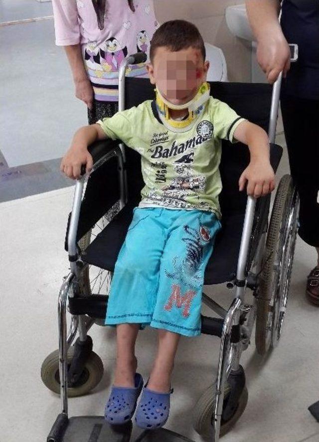 Elektrikli Bisiklet Devrildi: 2 Yaralı 1