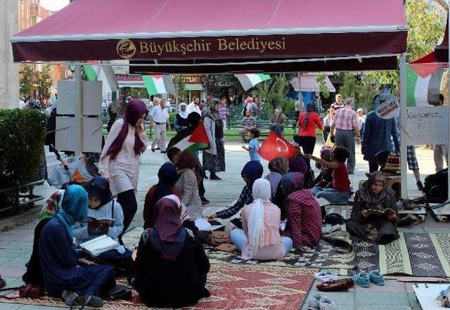 Eskişehir’de Gazze İçin Sessiz Eylem