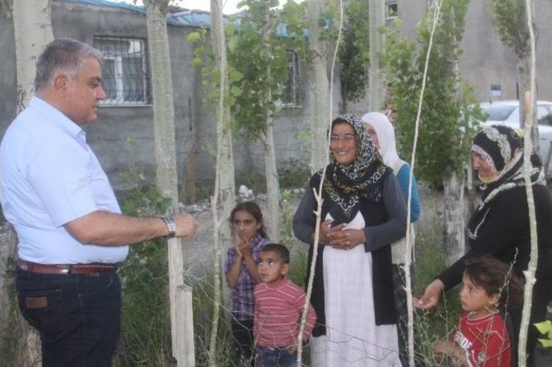 Vali Tekinarslan Kanser Hastasının Evinde İftar A&ccedil;tı