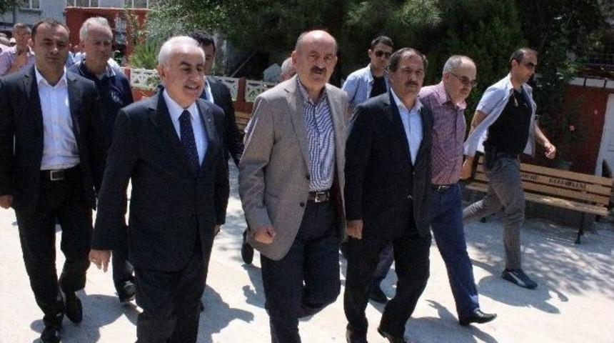 Bakan M&uuml;ezzinoğlu, Edirne&rsquo;de Sel Ve Su Taşkınlarında Zarar G&ouml;ren K&ouml;ylerde İncelemelerde Bulundu