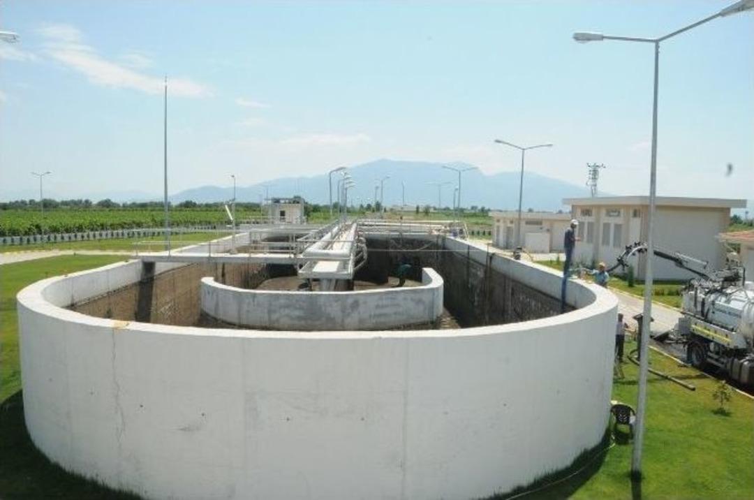 Saruhanlı&rsquo;ya Hizmetler B&uuml;y&uuml;kşehir&rsquo;den