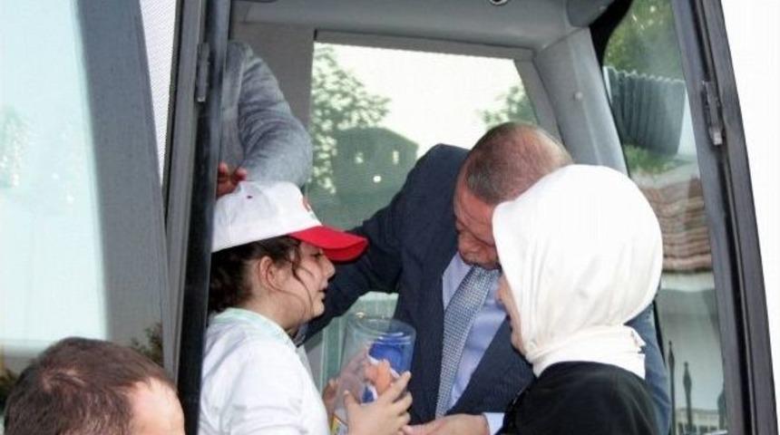 Başbakan Erdoğan Bursa'dan Ayrıldı