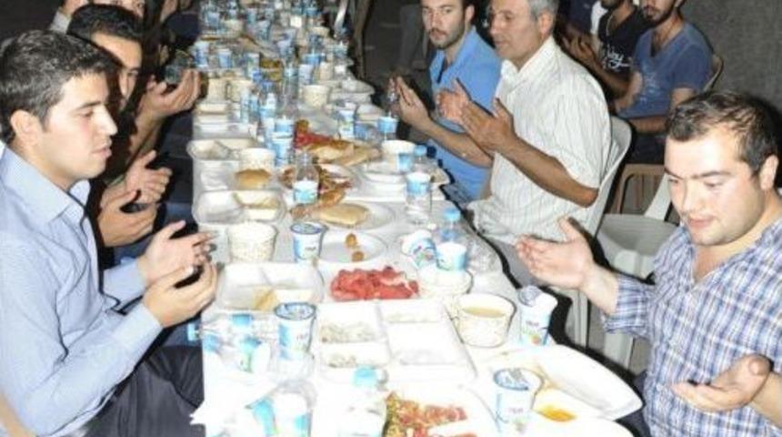 Divriği M&uuml;ft&uuml;l&uuml;ğ&uuml;nden Iftar