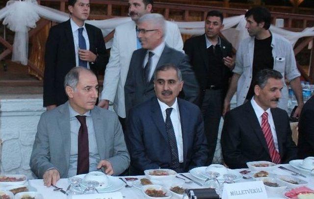 Bakan Efkan Ala, Elazığ'da Seçim Koordinasyon Merkezini Açtı, Esnafı Ziyaret Etti