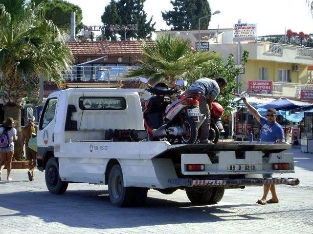 Didim'de Park İhlali Yapan Morsikletler Toplanıyor