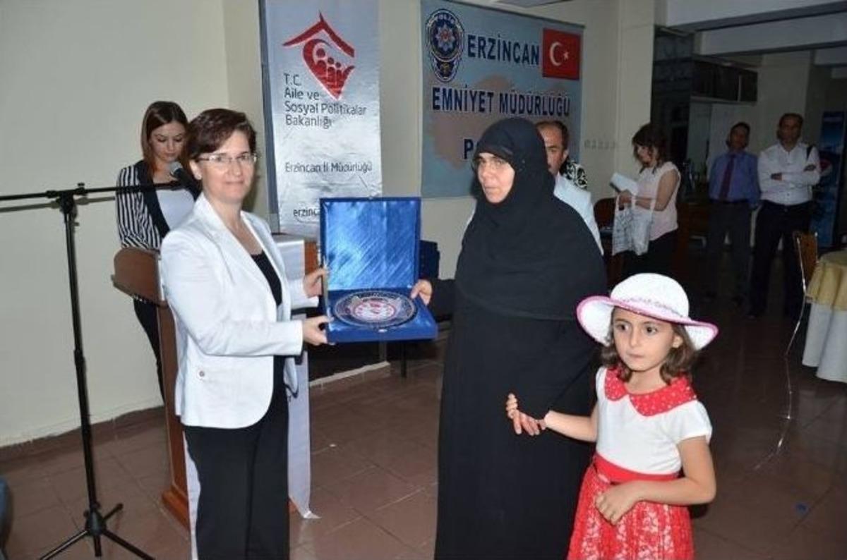 Koruyucu Aileler Ve &Ccedil;ocukları İ&ccedil;in İftar Programı D&uuml;zenlendi