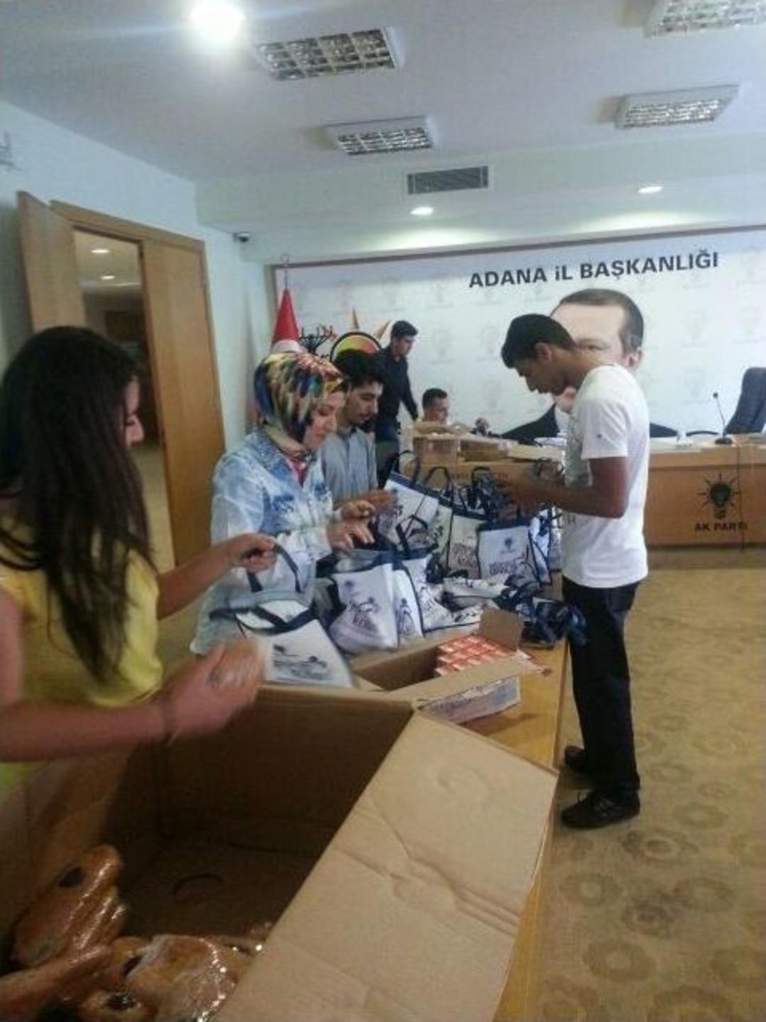 Ak Parti Adana Gen&ccedil;lik Kolları&rsquo;ndan &lsquo;iftara 5 Kala&rsquo; Programı