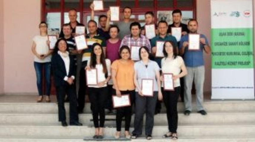 Uşak Deri Karma Osb Kurumsallaşmaya &Ouml;nem Veriyor