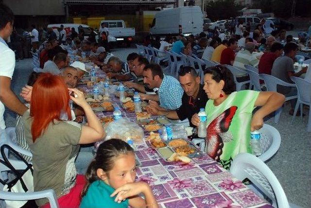 Başkan Atabay, İftar Çadırında Oruç Açtı