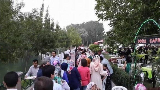 Sarıcakayalılar İftarda Buluştu 1