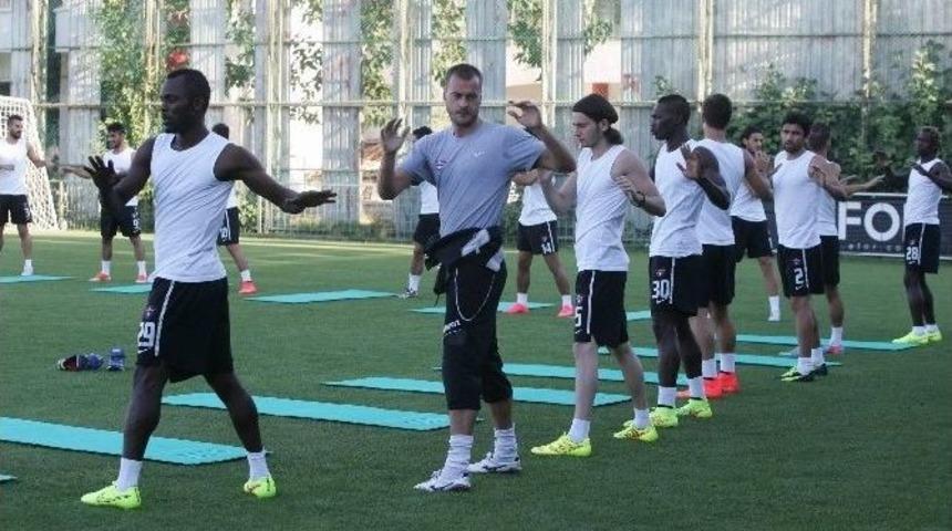 Gaziantepspor &Ccedil;alışmalarını S&uuml;rd&uuml;rd&uuml;