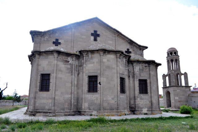Osmanlı'nın yaptırdığı kilise için restorasyon talebi