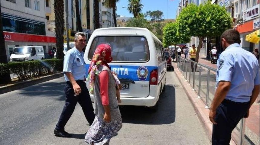 Zabıta Ekipleri Dilencilere G&ouml;z A&ccedil;tırmıyor