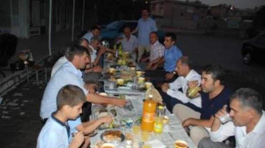 Kahta'daki Muhtarlar İftarda Buluştu