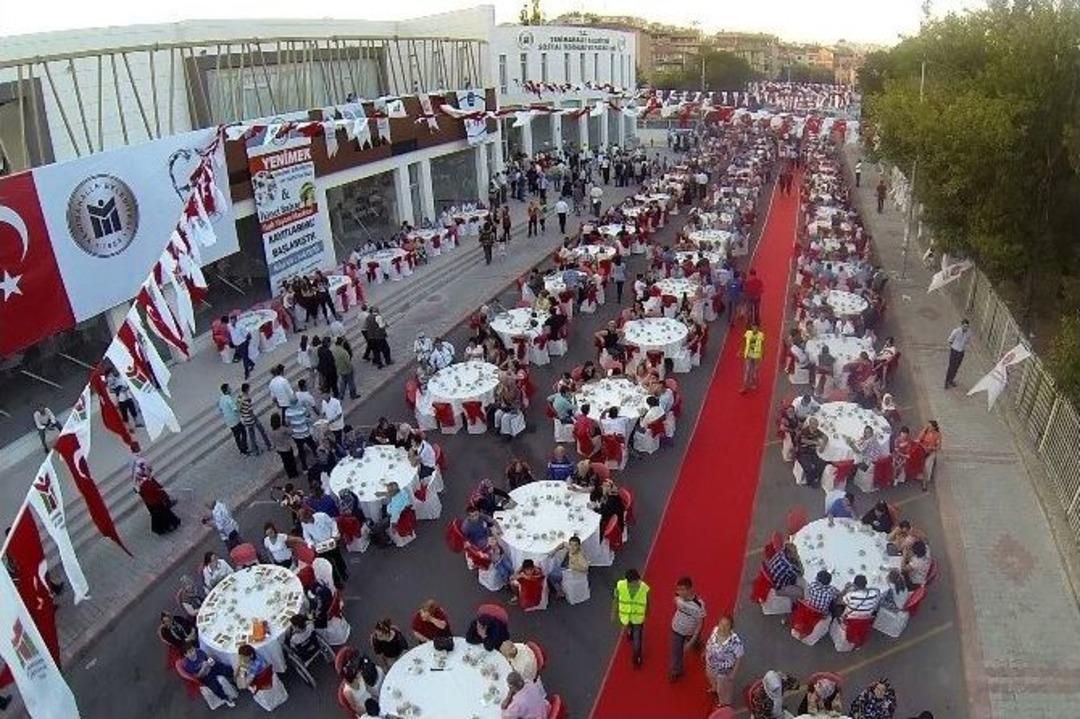 Yenimahalle&rsquo;de Engelleri Kaldıran İftar