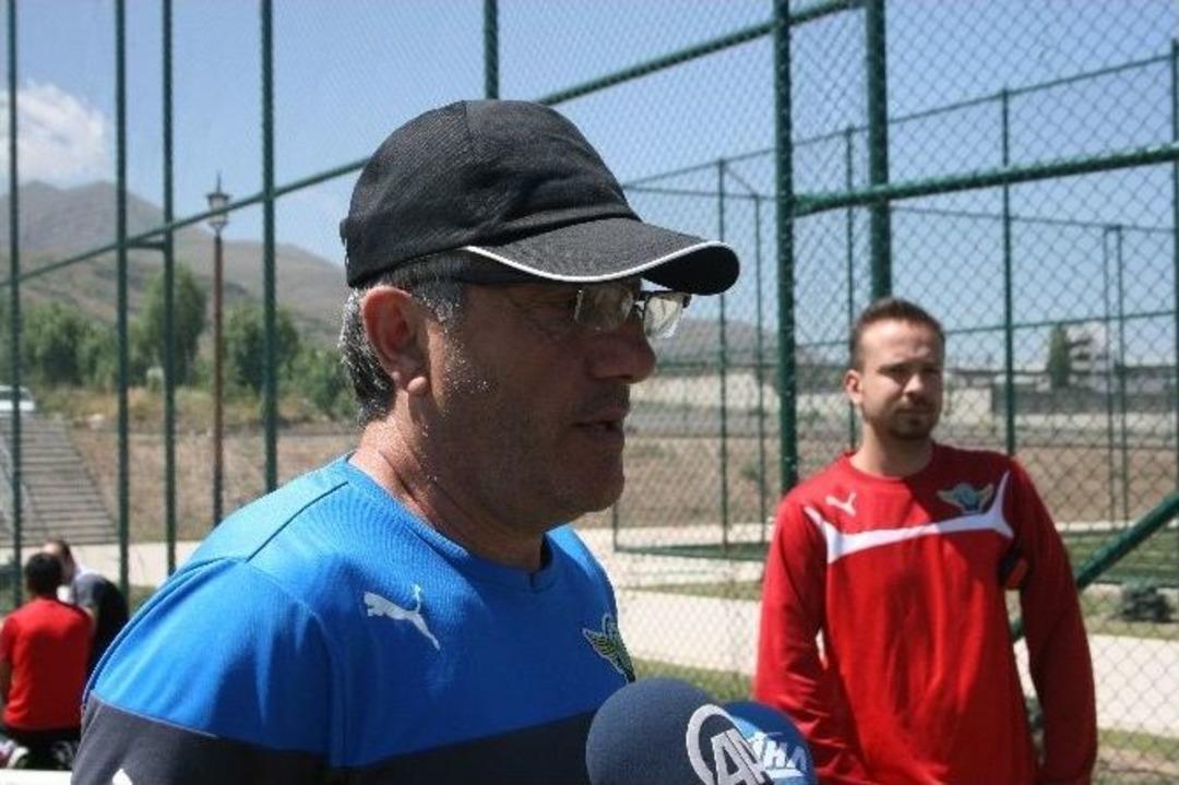 Akhisar Belediyespor Sezona Paland&ouml;ken Kampı İle Hazırlanıyor