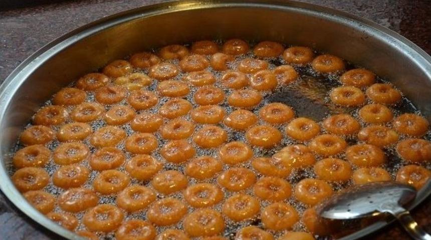 Saray Lokması Tatlısına Yoğun İlgi