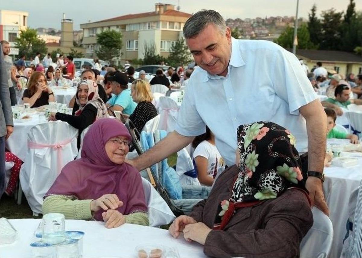 B&uuml;y&uuml;kşehir Sofralarında Binler Buluştu