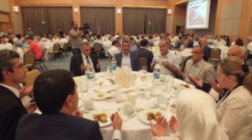 Mgg&rsquo;den Malatya Protokol&uuml;ne Ve İş D&uuml;nyasına İftar
