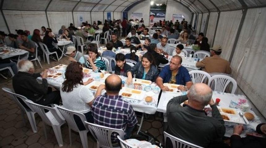 Dost Sofraları Herkese A&ccedil;ık