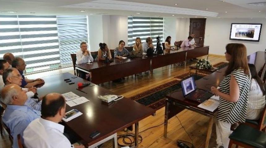 Portekiz Ziyaretinin Ardından Katılımcılar Basın Toplantısı D&uuml;zenledi