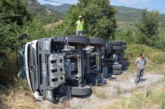 Söke’de Beton Mikseri Devrildi: 1 Yaralı