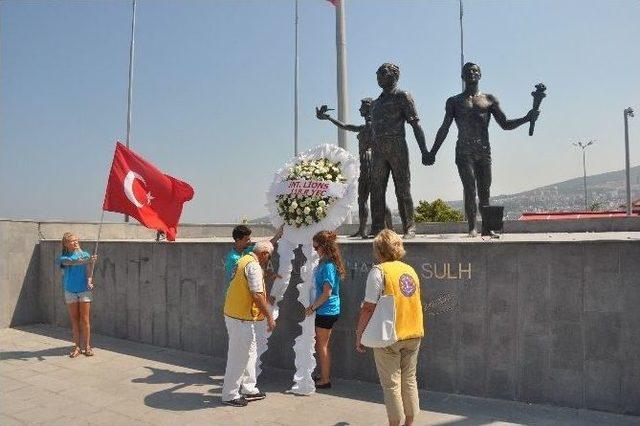 Konuk Öğrenciler Kuşadası’nda