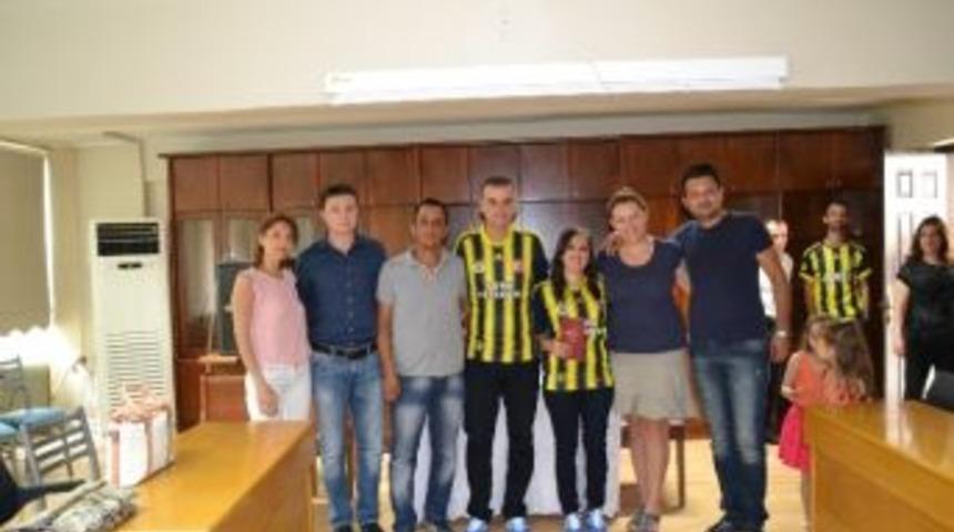 Fenerbah&ccedil;e Aşkıyla &lsquo;evet&rsquo; Dediler