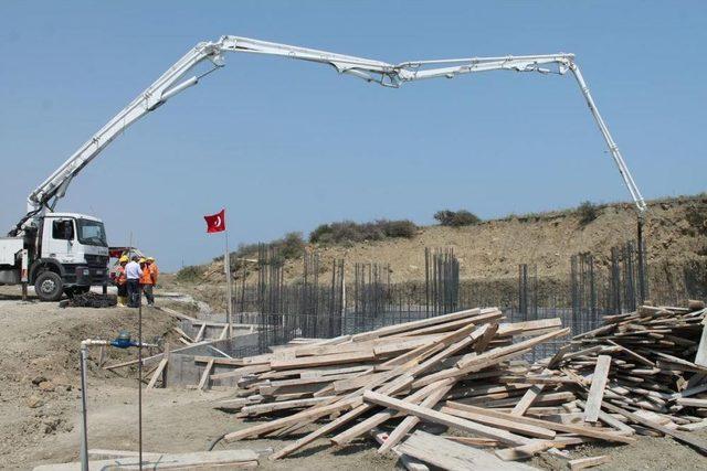 Yumurtalık’ta Cami Temeli Atıldı