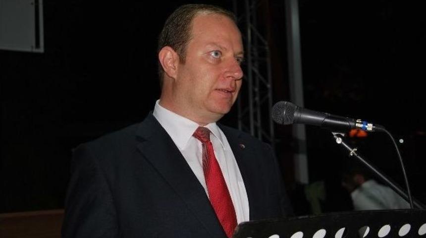 Etb İftar Geleneğini Bozmadı