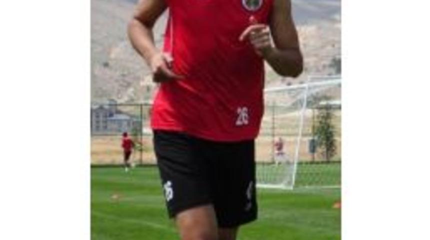 Alanyaspor, Boluspor&rsquo;dan Cemil Vatansever&rsquo;i Renklerine Bağladı