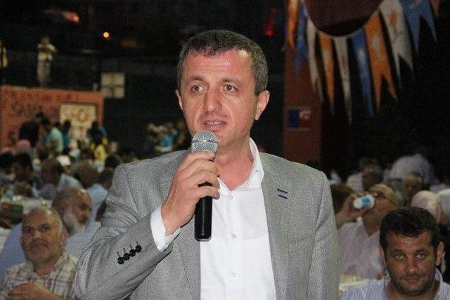 Ak Parti İlkadım İl&ccedil;e Başkanlığı İftar Yemeği 1