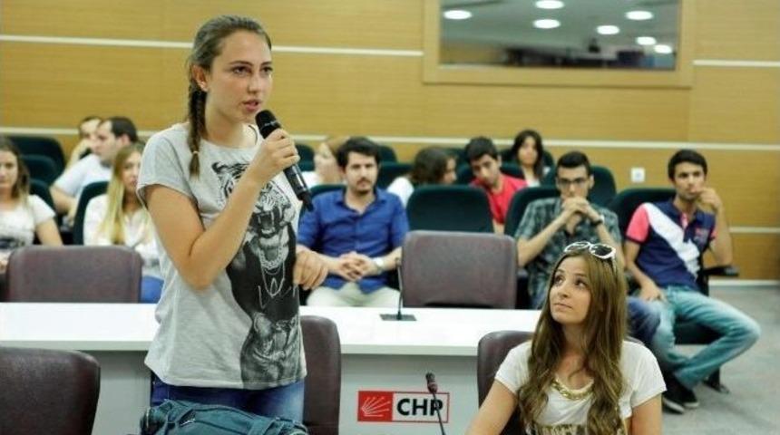 Bornova Gen&ccedil;lerle G&uuml;zel