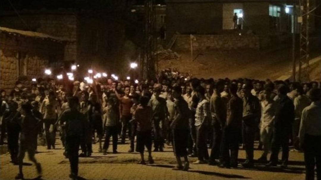 &Ccedil;ukurca&rsquo;da Rojava&rsquo;ya Destek Y&uuml;r&uuml;y&uuml;ş&uuml;