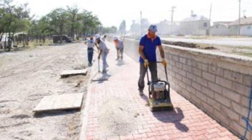 Karatay&rsquo;da Parke Ve Bord&uuml;r Kaplama &Ccedil;alışmaları