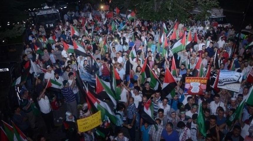 İsrail Konsolosluğu &Ouml;n&uuml;ndeki Protestolar 3. G&uuml;nde De Devam Etti