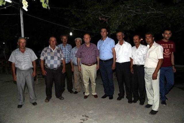 Başkan &Ouml;zakcan, Vatandaşla İftar Sofrasında Buluşuyor 1