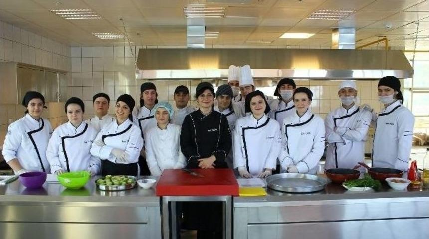 &Uuml;niversite Tercih D&ouml;nemi Bitti Ama &Uuml;niversiteli Olma Şansı Devam Ediyor