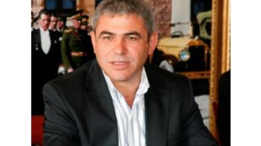 Eski Başkandan &Uuml;&ccedil; Aylık Değerlendirme