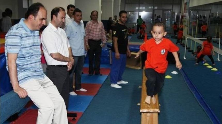 Başkan Altay Spor Okulu &Ouml;ğrencileriyle Buluştu