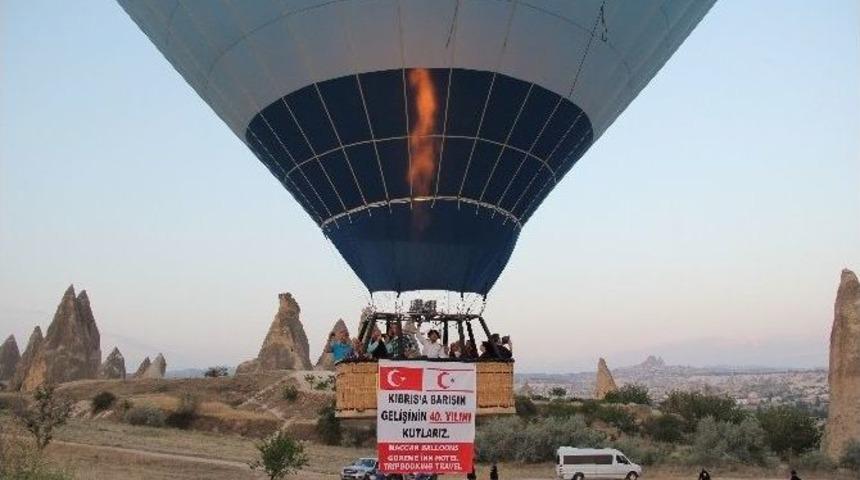 Barışı G&ouml;klerde Kutladılar