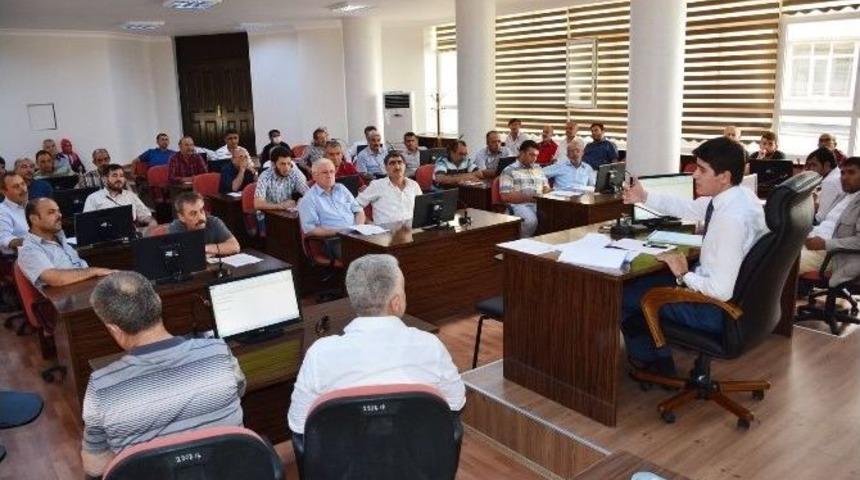 Aksaray&rsquo;da Emlak&ccedil;ılar Bilgilendirildi