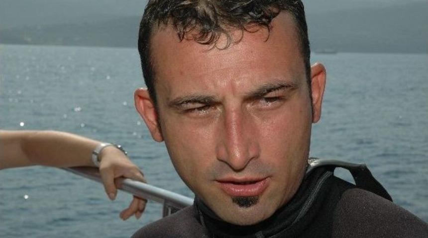 Engelli Su Altı Sporcusu Cem Esmeray D&uuml;nya Rekoru Kırdı