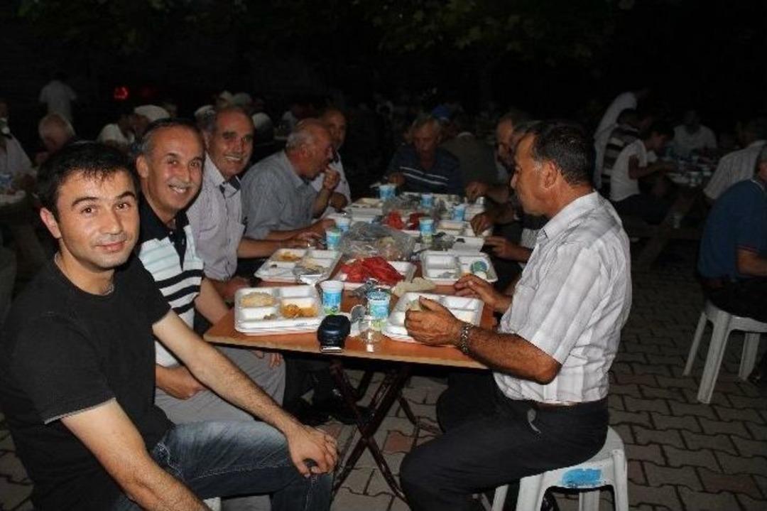 Selimiye K&ouml;yl&uuml;leri İftarda Buluştu