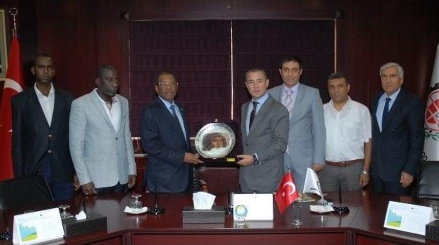 Nijer T&uuml;rk &Uuml;r&uuml;nleri Fuarına Hazırlanıyor