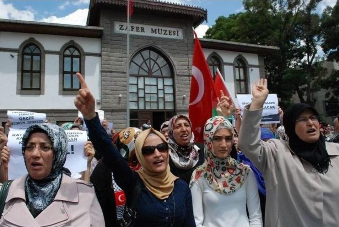 Afyonkarahisar&rsquo;da İsrail&rsquo;e &Ouml;fkesi Sokaklara Taştı