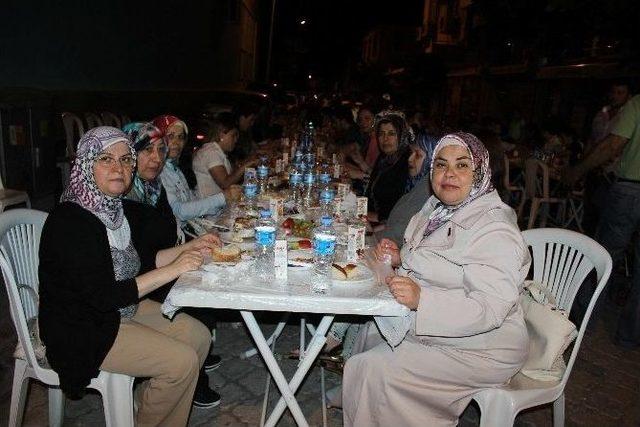 Ak Parti Sahurda Bir Araya Geldi 1