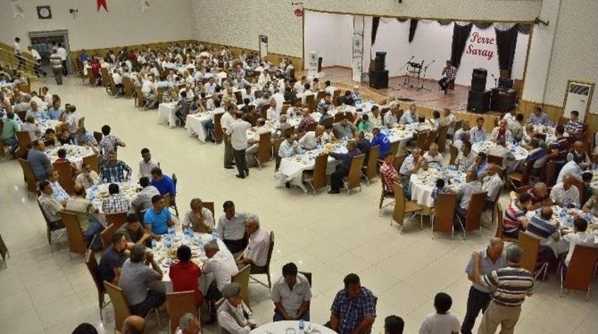 Belediye Personeli İftar Yemeğinde Buluştu