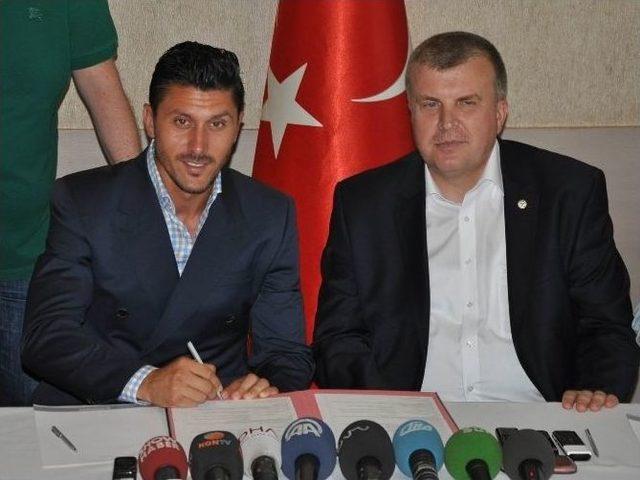 Torku Konyaspor’da Marıca Ve Djalma İmzayı Attı