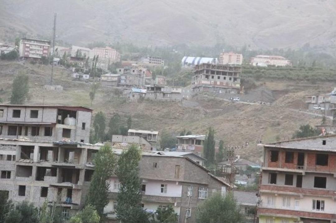 Hakkari&rsquo;deki Olaylar: 1 &Ouml;l&uuml;, 1 Yaralı